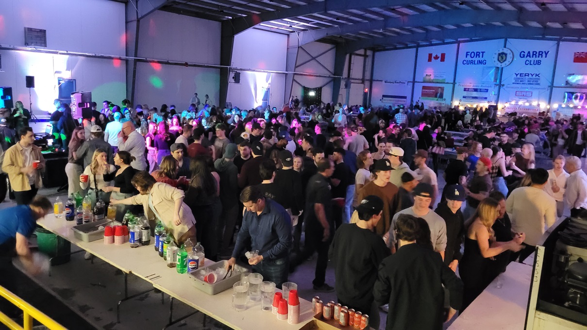 Social low right occupied